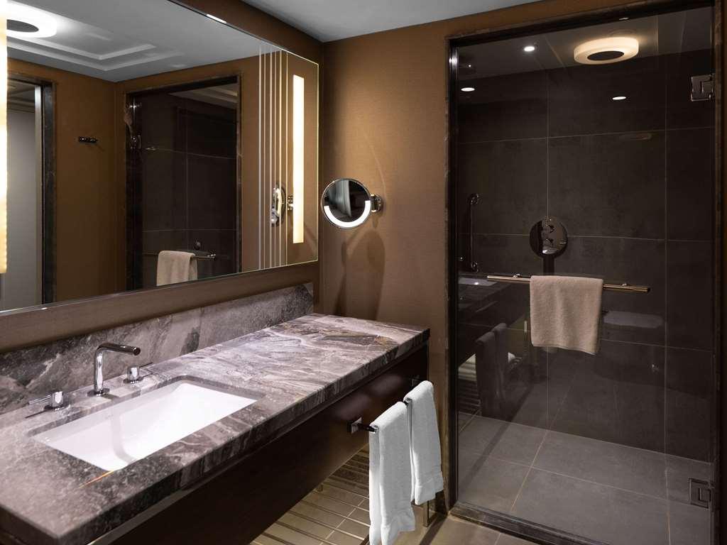 Moevenpick Hotel Tashkent Room photo