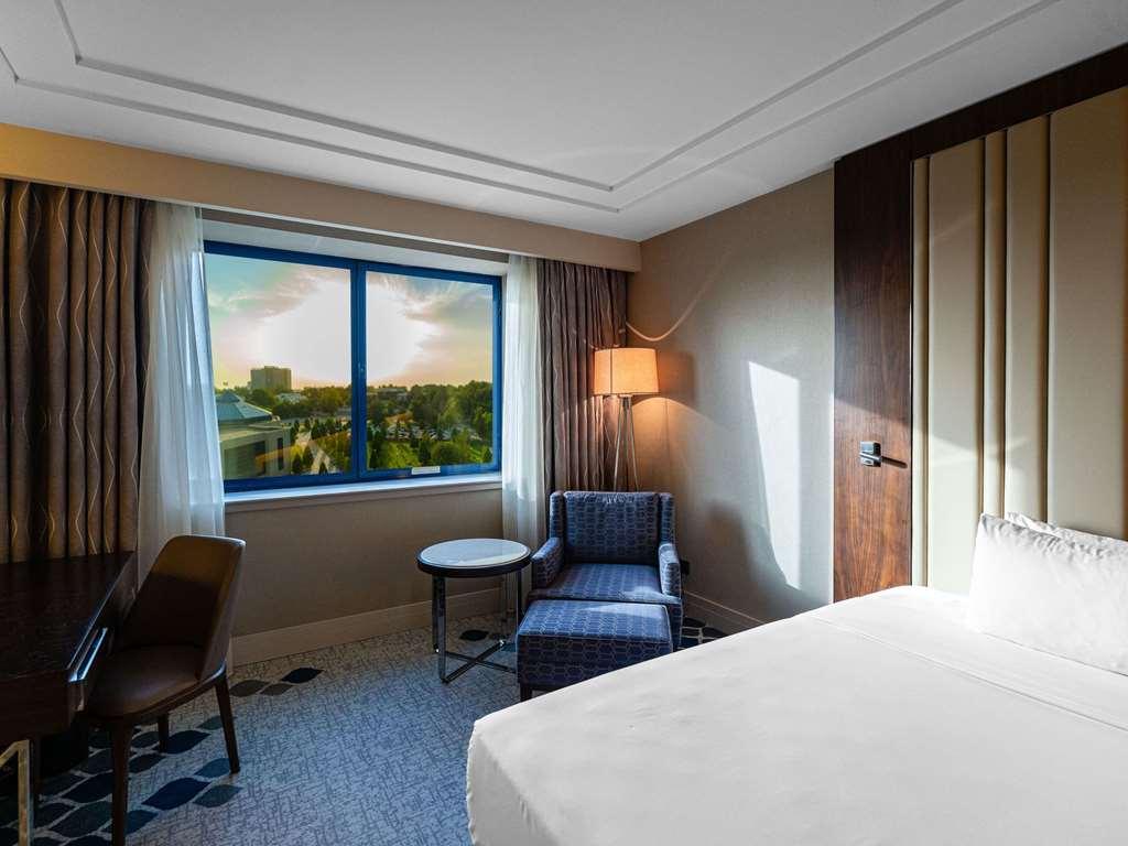 Moevenpick Hotel Tashkent Room photo